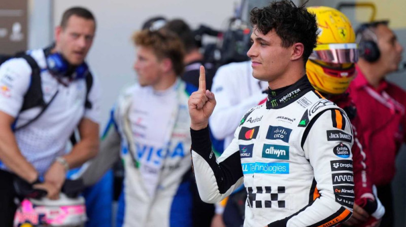Kvalifikācijas uzvarētājs Lando Noriss. Foto: Motorsport.com