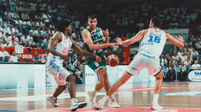 Ojārs Siliņš pusfināla sērijas cīņā Vloclavekā. Foto: Paweł Kołakowski/Legia Warszawa