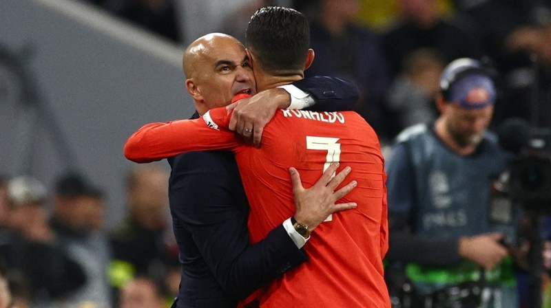 Roberto Martiness un Krištianu Ronaldu. Foto: AP/Scanpix