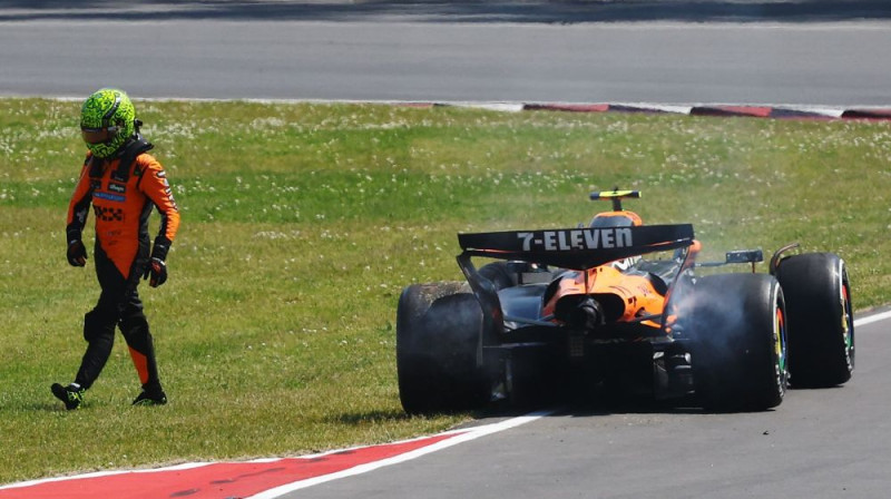 Lando Noriss pēc avārijas. Foto: Motorsport.com