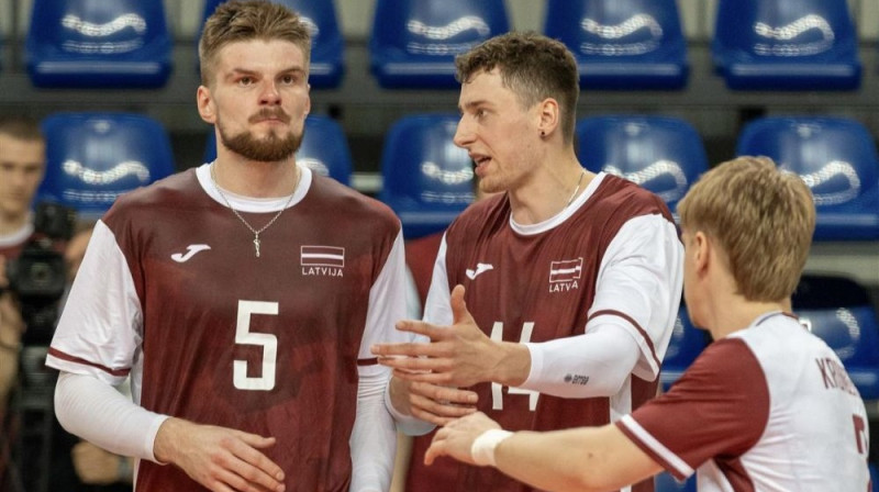 Latvijas izlases volejbolisti Foto: CEV