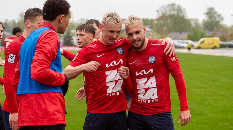 "Jelgavas" futbolisti Foto: Ruslans Antropovs