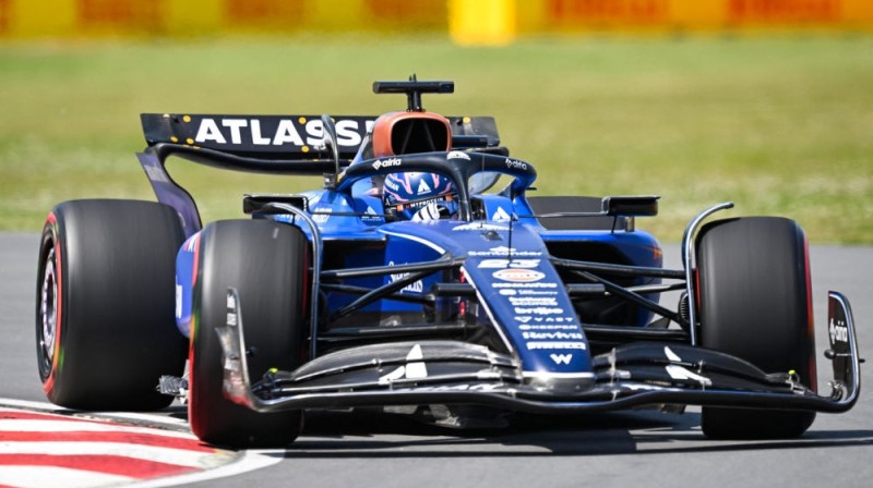 Alekss Albons. Foto: Motorsport.com