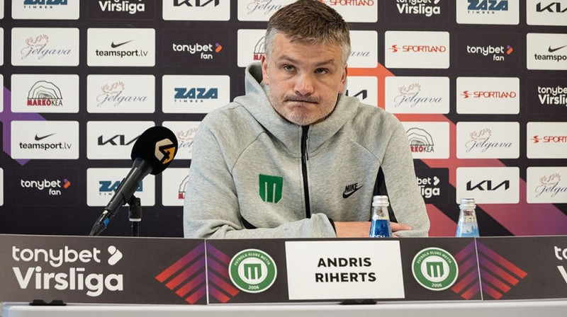 "Metta" galvenais treneris Andris Riherts Foto: Ruslans Antropovs