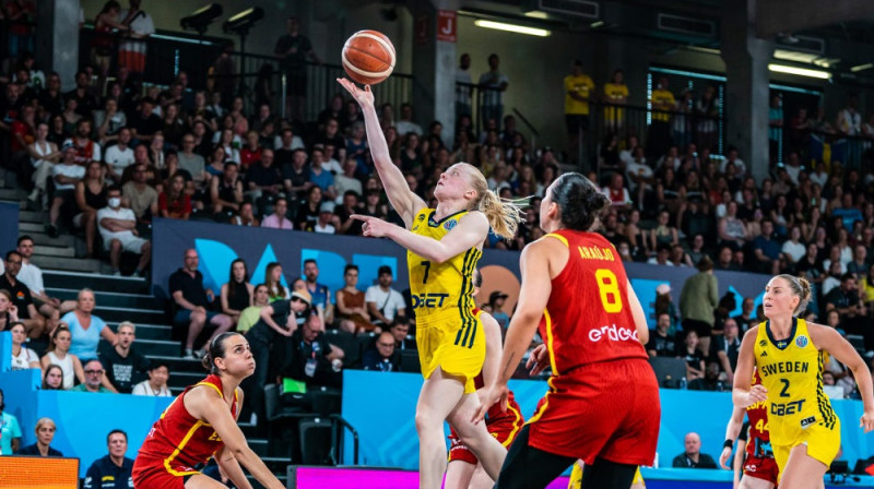 Klāra Lundkvista 2025. gada 22. jūnijā Hamburgā. Foto: FIBA