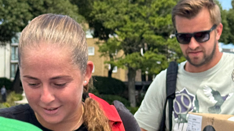Aļona Ostapenko un Krišjānis Stabiņš. Foto: Elisa Alcoba / Elisse Tennis