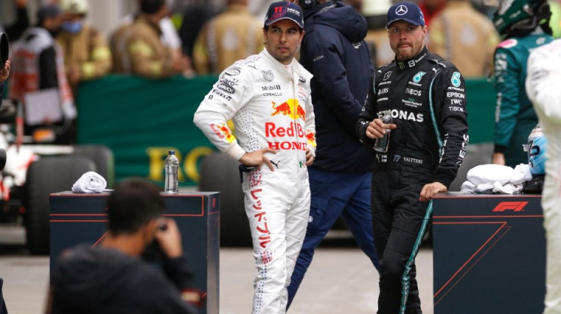Serhio Peress un Valteri Botass. Foto: Motorsport.com