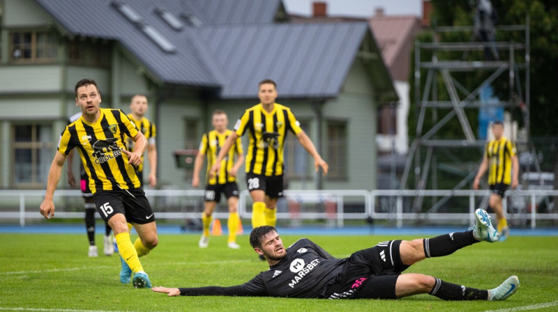 Ivans Patrikejevs spēlē Pērnavā. Foto: Katariina Peetson/Eesti Jalgpalli Liit/Premium liiga