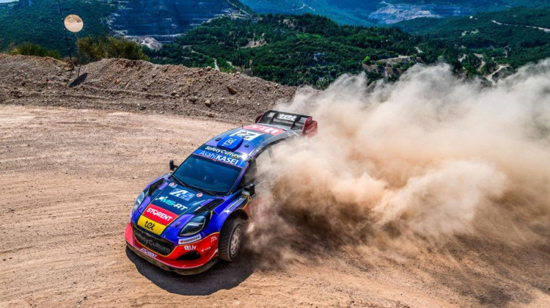 Mārtiņš Sesks/Renārs Francis. Foto: Red Bull Content Pool