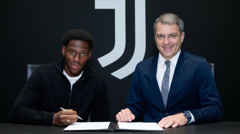 Džonatans Deivids. Foto: juventus.com