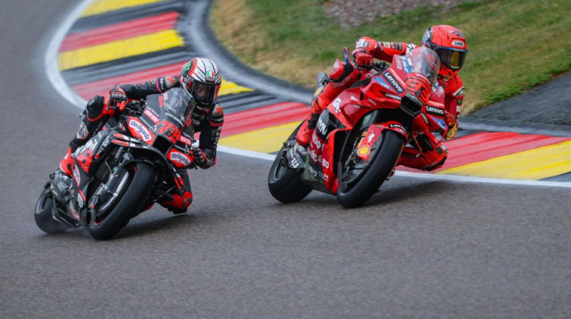 Marko Bedzeki un Marks Markess. Foto: Motorsport.com