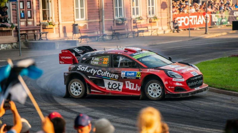 Mārtiņš Sesks/Renārs Francis. Foto: Red Bull Content Pool