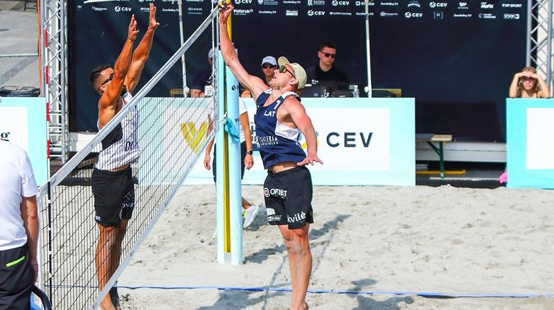 Edgars Točs (pa labi). Foto: CEV