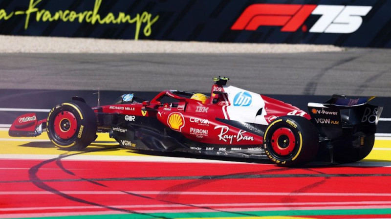 Lūiss Hamiltons sprinta kvalifikācijā saslīdēja. Foto: Motorsport.com