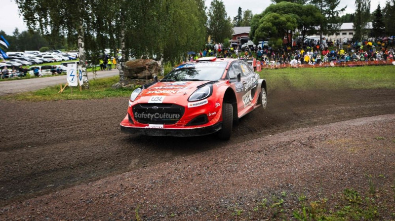 Mārtiņa Seska pilotētais spēkrats Foto: AFP/Scanpix