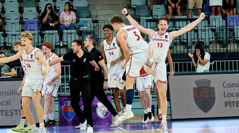 Dānijas U18 valstsvienības basketbolisti. Foto: FIBA