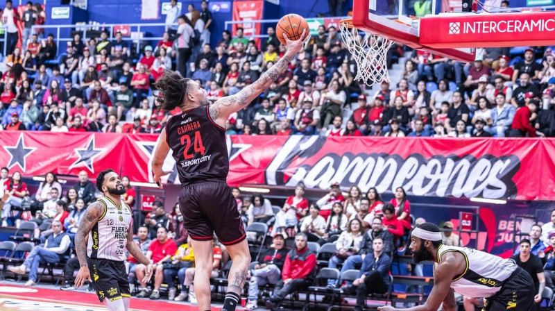 Mirklis no Mehiko "Diablos Rojos" un Monterrejas "Fuerza Regia" spēles. Foto: Diablos Rojos Básquetbol