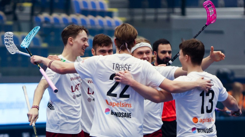 Latvijas vīriešu florbola izlase. Foto: Ritvars Raits, LFS