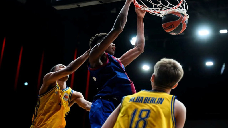 Mohameds Dabone. foto: euroleaguebasketball.net