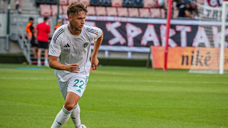 Daniels Balodis spēlē Trnavā. Foto: FC Tatran Prešov