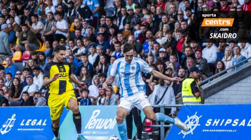 Raivis Andris Jurkovskis "Skonto" stadionā spēlē pret "Beitar". Foto: Riga FC