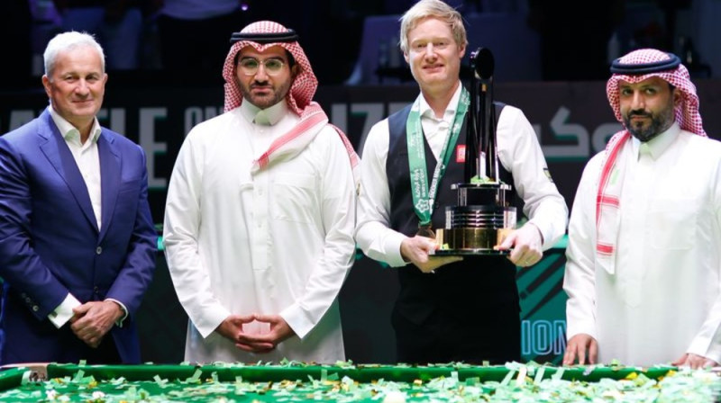 Nils Robertsons ar "Saudi Arabia Masters" titulu. Foto: WST.