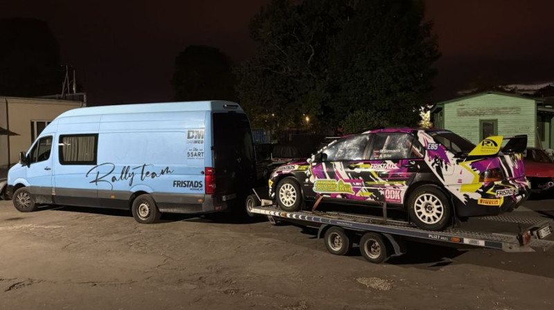 Ralfa Sirmača auto ceturtdienas vakarā dodas ceļā uz Igauniju