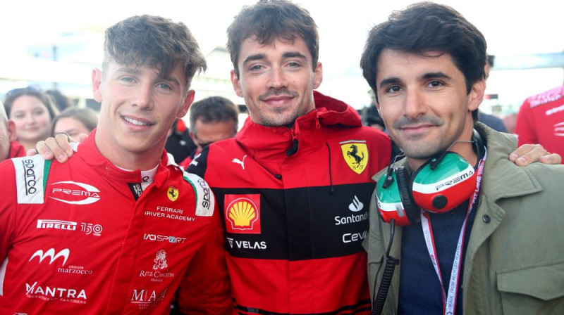 Arturs (no kreisās), Šarls un Lorenco Leklēri. Foto: Motorsport.com