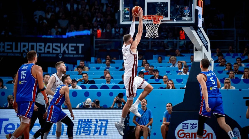 Kristaps Porziņģis 2025. gada 30. augustā. Foto: FIBA