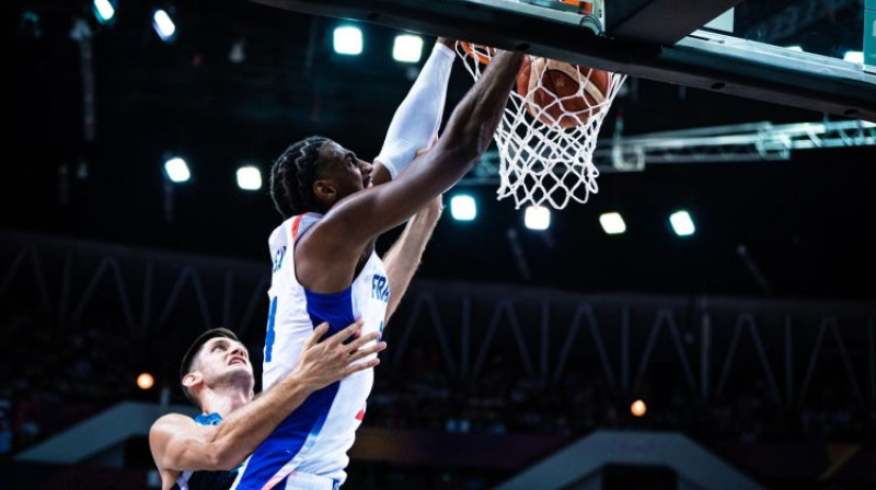 Aleksandrs Sarrs. Foto: FIBA