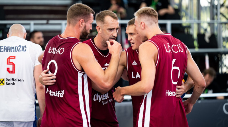 Latvijas komanda 2025. gada Eiropas kausā 3x3 basketbolā. No kreisās: Zigmārs Raimo, Rihards Kuksiks, Nauris Miezis un Francis Lācis. Foto: FIBA