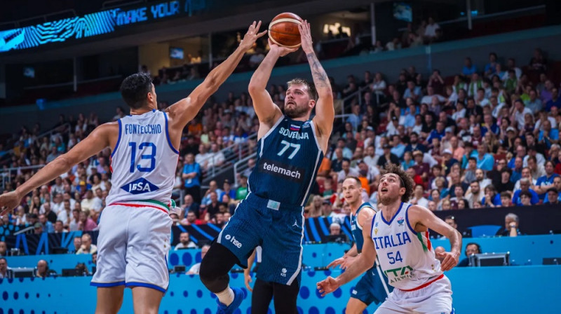 Luka Dončičs 2025. gada 7. septembrī. Foto: FIBA