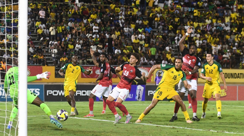 Mirklis no Jamaikas un Trinidādas un Tobāgo valstsvienību cīņas Kingstonā. Foto: Collin Reid/AP/Scanpix