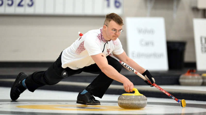 Roberts Reinis Buncis
Foto: World Curling / Eakin Howard