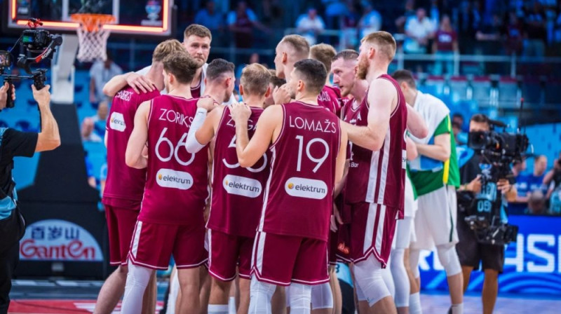 Latvijas izlases basketbolisti Foto: FIBA