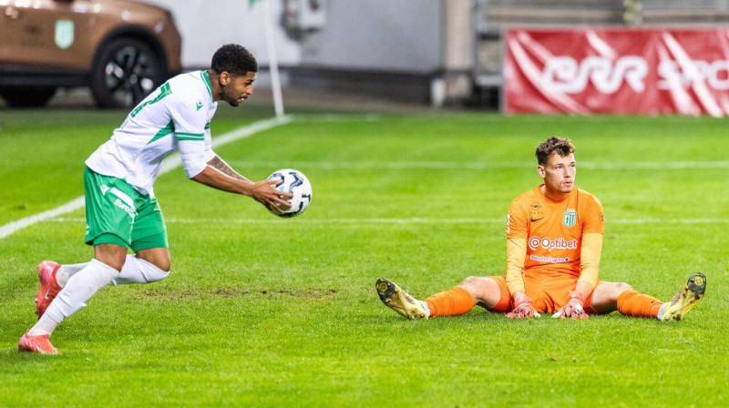 Brazīlietis Vendels 54. minūtē pēc 1:2 panākšanas Tallinas "Levadia" vēlāk uzvarētajā (3:2) cīņā pret "Flora". Foto: Priit Simson/Delfi Meedia