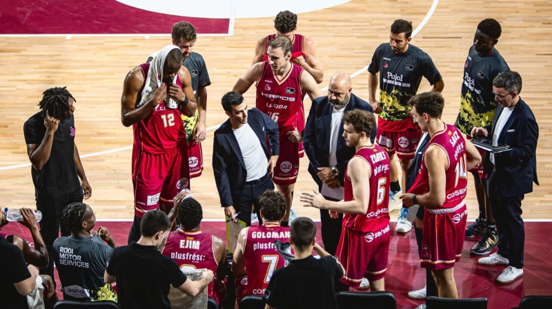 Ļeidas "Força" komanda, tostarp Kristers Zoriks (Nr. 6). Foto: Força Lleida