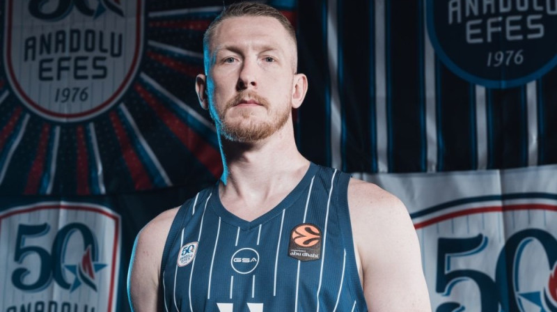 Rolands Šmits Foto: Anadolu Efes/Facebook