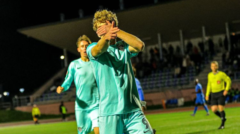 Rojs Bušs. Foto: Valmiera FC