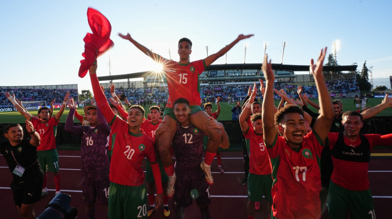 Marokas U20 valstsvienības futbolisti pēc iekļūšanas pasaules meistarsacīkšu pusfinālā. Foto: Matias Delacroix/AP/Scanpix