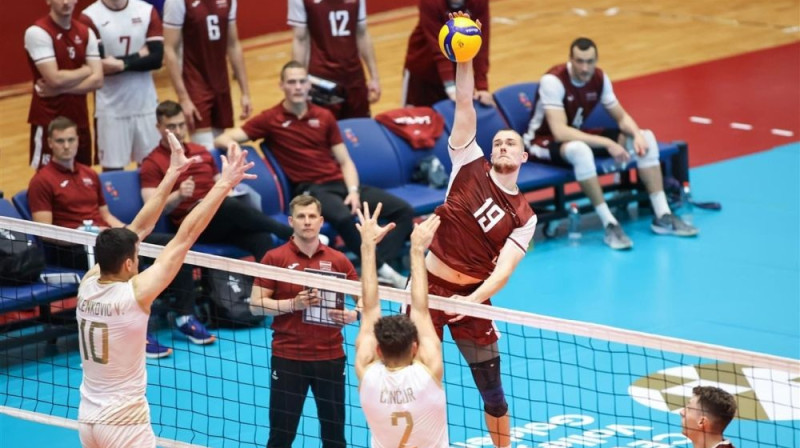 Kristers Dardzāns uzbrukumā Foto: Latvijas Volejbola federācija