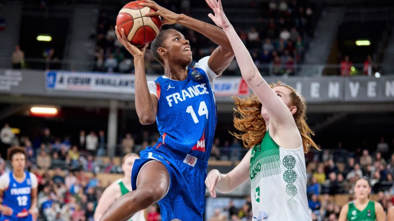 Dominika Malonga 2025. gada 6. februārī. Foto: FIBA