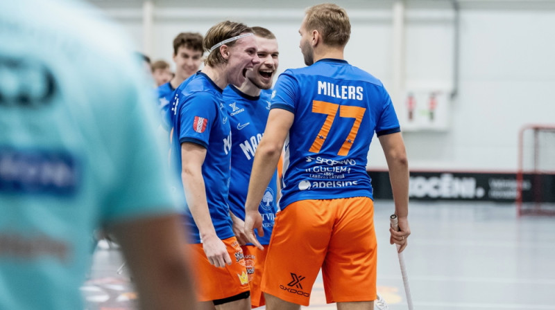 "Masters Ulbroka/LU" svin Matīsa Millera vārtu guvumu. Foto: Jānis Lārmanis