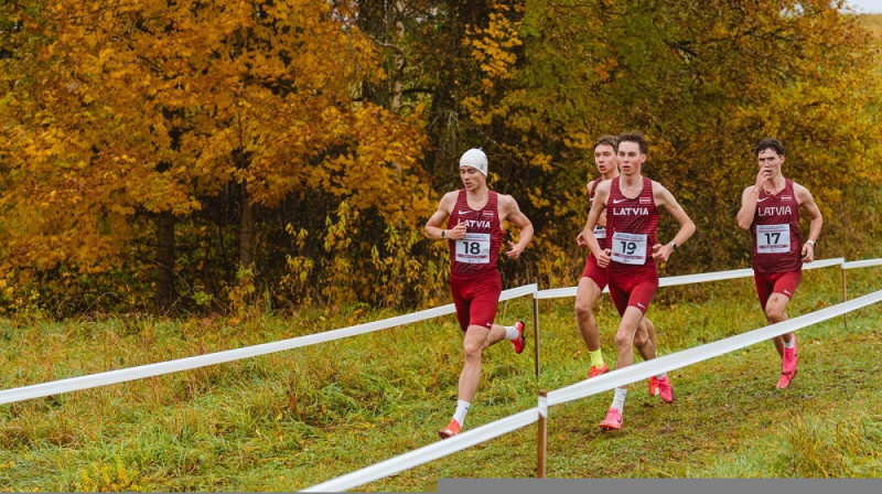Latvijas četrinieks līderos junioriem Baltijas čempionātā. Foto: G.Bērziņš.