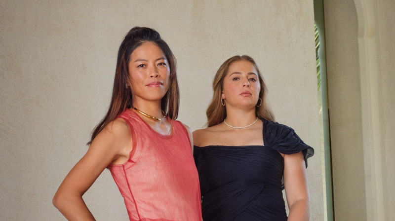 Suvei Šei un Aļona Ostapenko. Foto: WTA