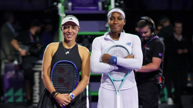 Džesika Pegula un Koko Gofa. Foto: WTA Finals Riyadh