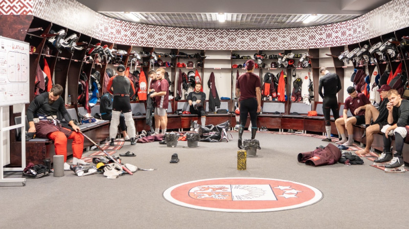 Latvijas izlases ģērbtuve. Foto: Ansis Ancovs/LHF