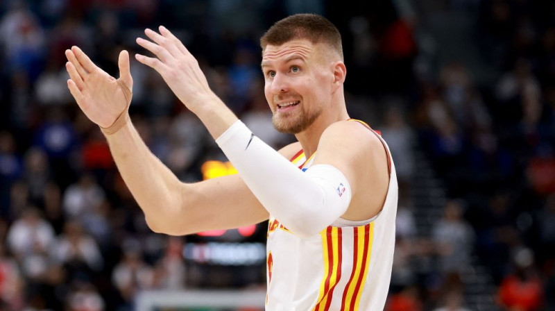 Kristaps Porziņģis Losandželosā pret "Clippers". Foto. AFP. Scanpix