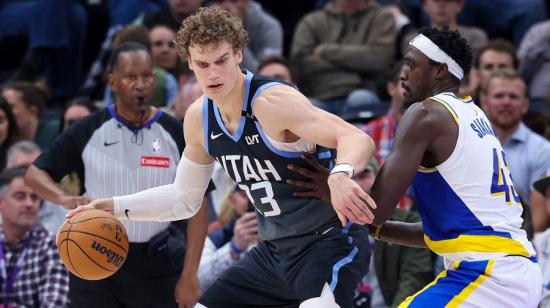 Lauri Markanens pret Paskālu Siakamu. Foto: AP/Scanpix