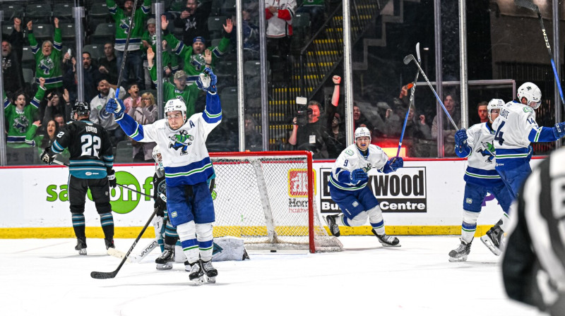 Mirklis pēc Abotsfordas "Canucks" vārtu guvuma pret Sanhosē "Barracuda". Foto: Abbotsford Canucks